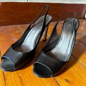 DVF Diane Von Furstenburg Black Pump, Size 10, With Dust Bag